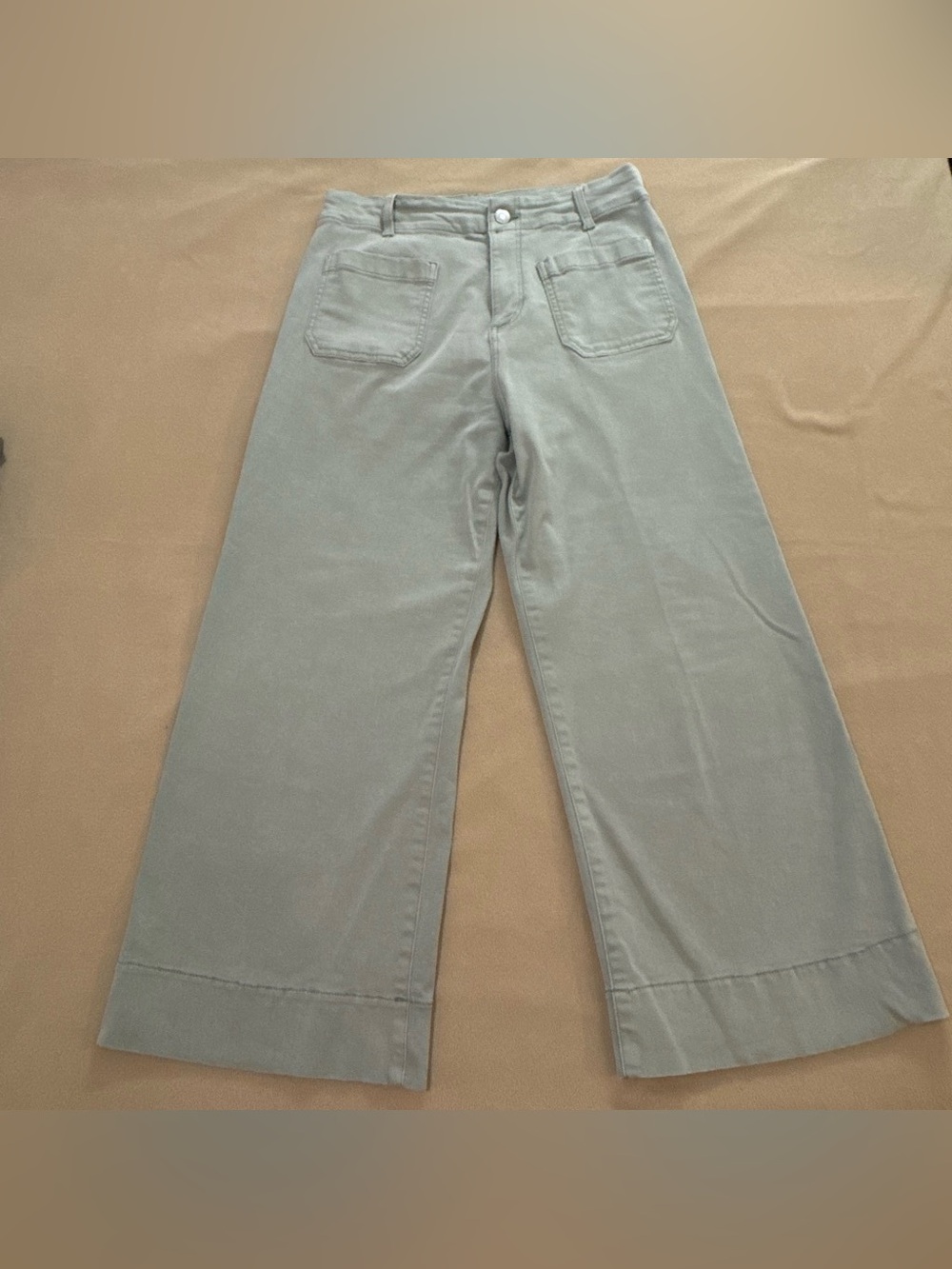 LC Lauren Conrad Wide-Leg Capris in Light Sage Green